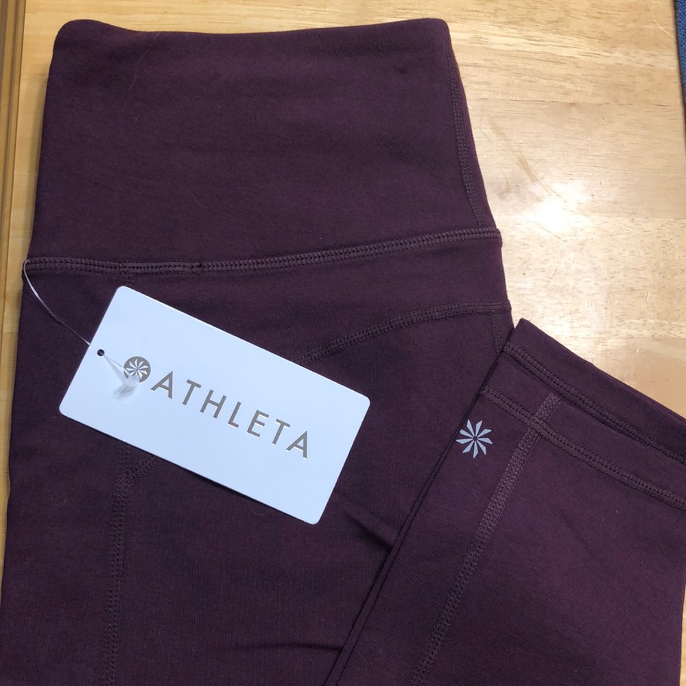 Athleta cotton full length leggings. NWT. Size M